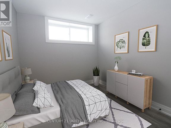 5th image of 889 Sydenham Rd #4