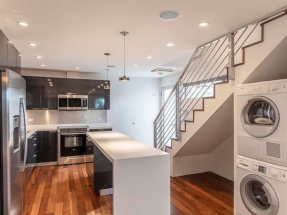2nd image of 328 Magellan Ave