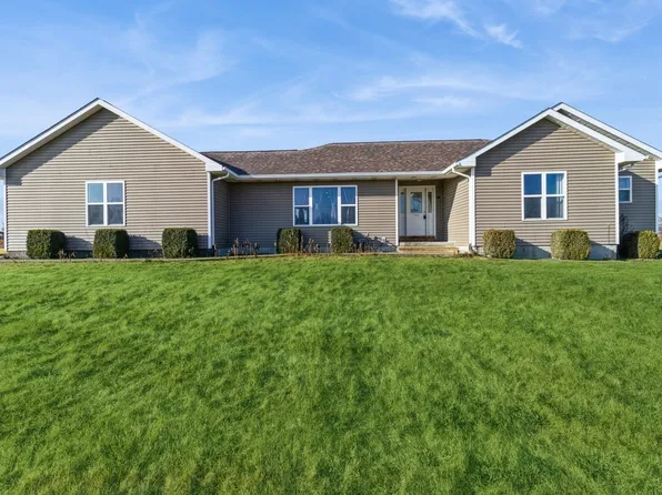 6047 139th Trl, Lovilia, IA 50150