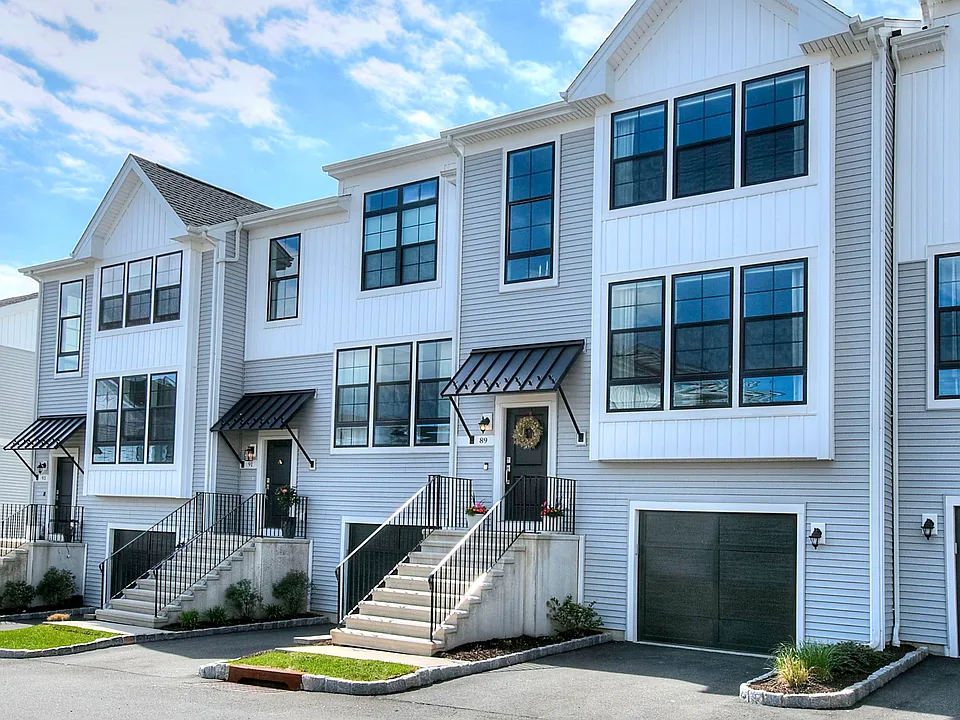 89 Brentwood Cir