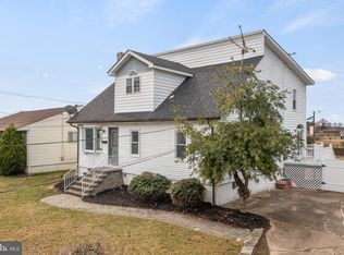 136 Hall Ave, Bellmawr, NJ 08031