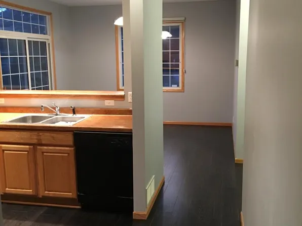 3134 Juniper Ln APT A, Woodbury, MN 55125