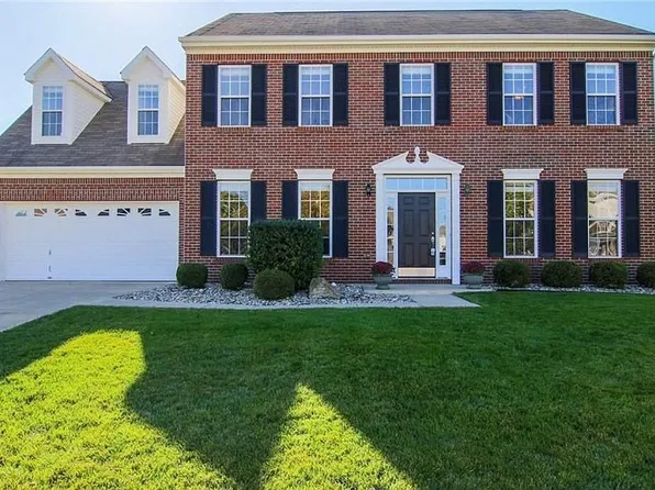 3261 Glenwillow Ct, Bargersville, IN 46106