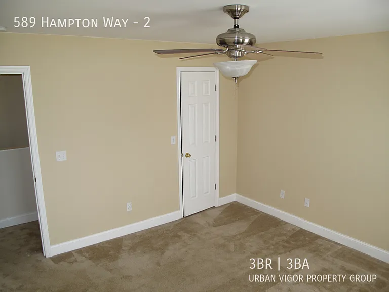 589 Hampton Way #2 — Photo 6