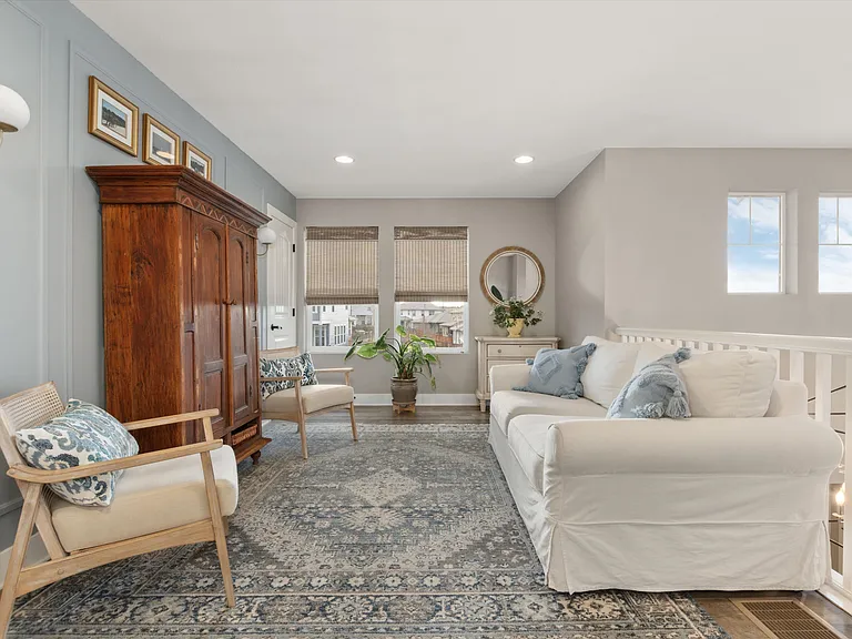 10045 Tall Oaks St — Photo 31