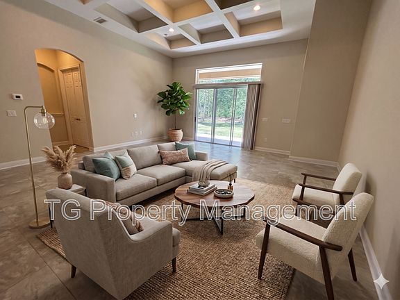 5th image of 157 Cloisterbane Dr