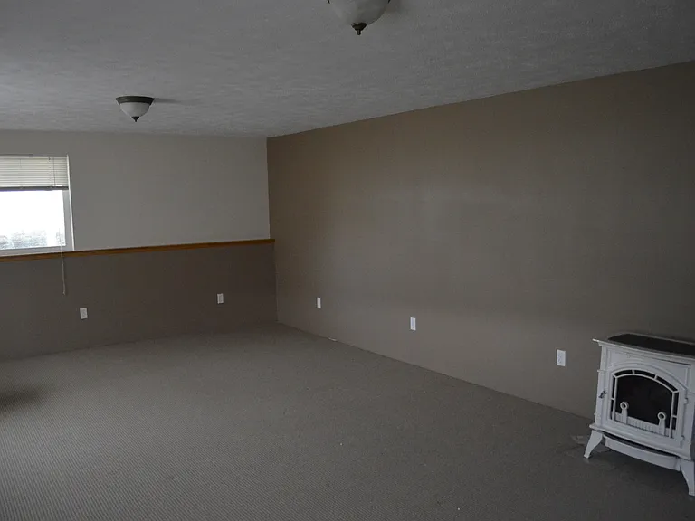 4818 N Willow Rd — Photo 7
