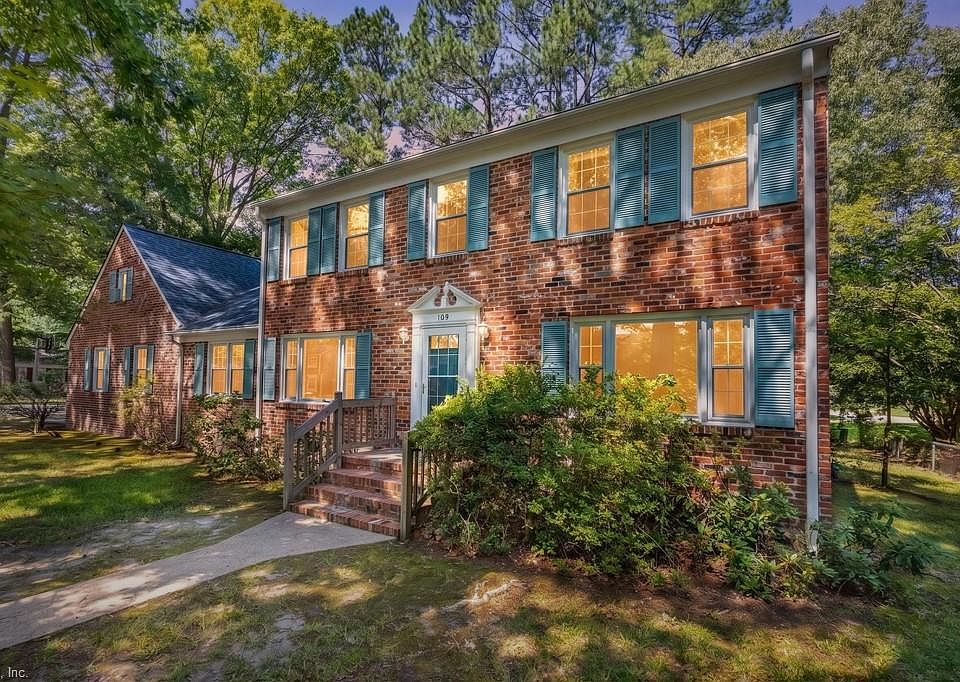 1st image of 109 Rowe Dr