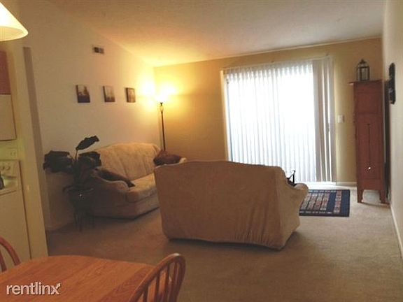 dining room, looking into living room