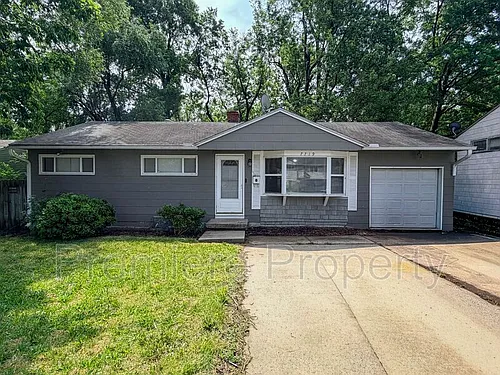 7719 E 112th Ter Photo 1 7719 E 112th Ter Photo 1
