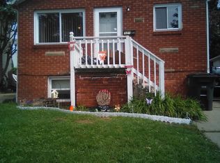 321 Bender Ave, Akron, OH 44312
