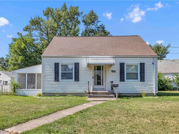 4082 Palm Ave, Lorain, OH 44055