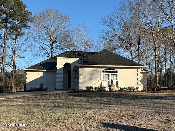 2nd image of 8520 Ruth Ln