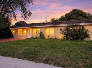 6911 Harding St, Hollywood, FL 33024