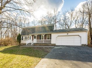 337 Gooseberry Rd, West Springfield, MA 01089