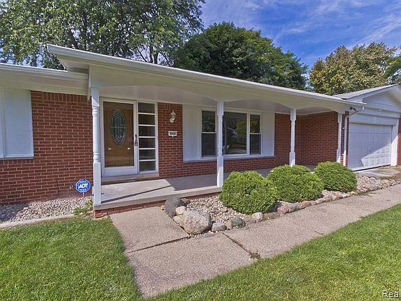 2nd image of 6848 Tamerlane Dr