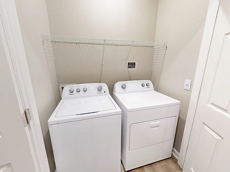 In-Home Washer & Dryer