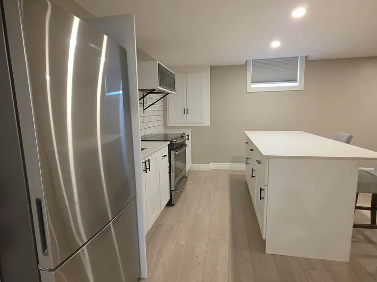 305 Hansen Blvd #LOWER — Photo 6