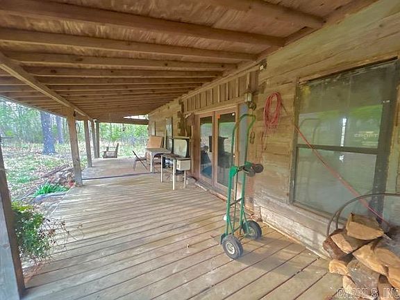 5th image of 397 Fox Hollow Rd