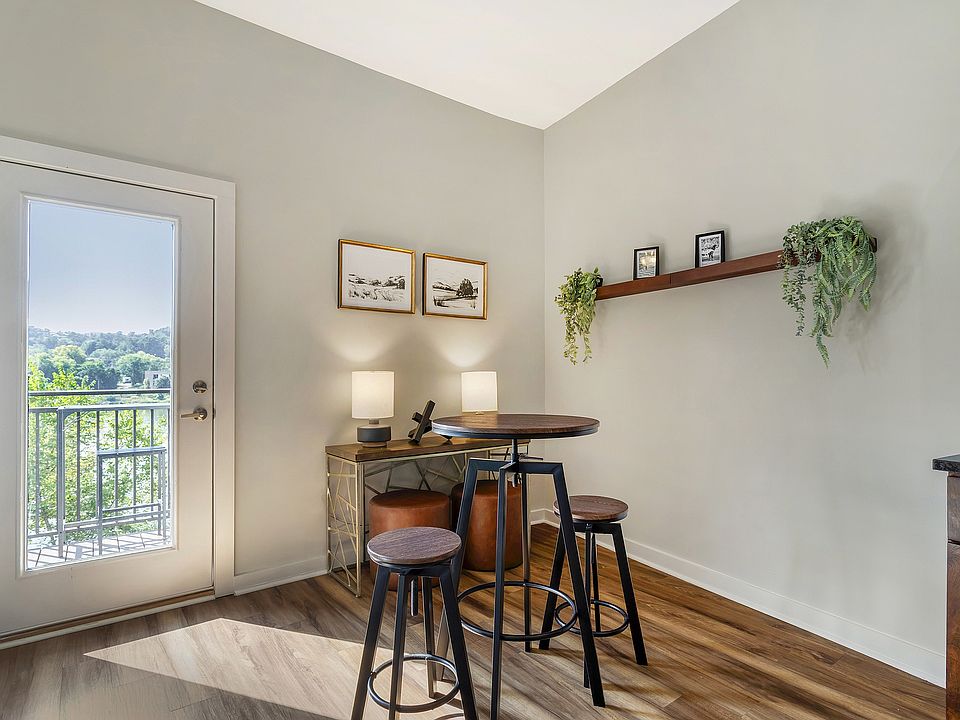 Model Dining Area