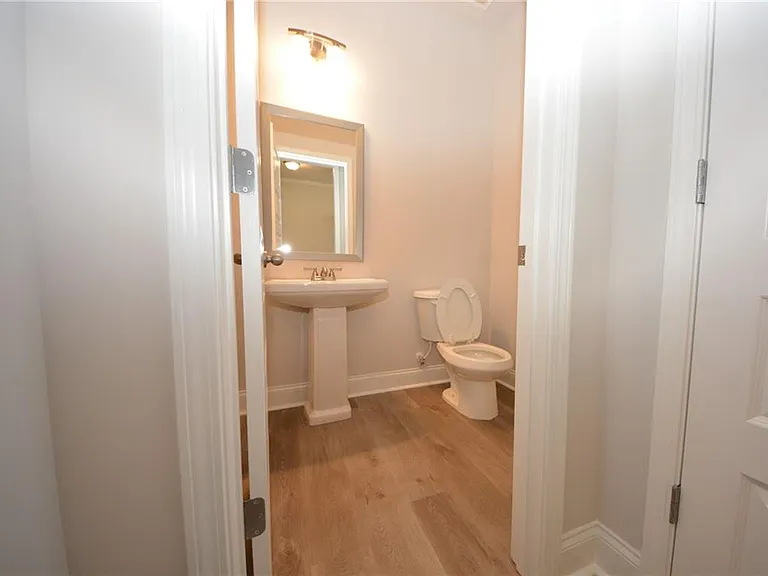 232 Hellen Valley Dr — Photo 11