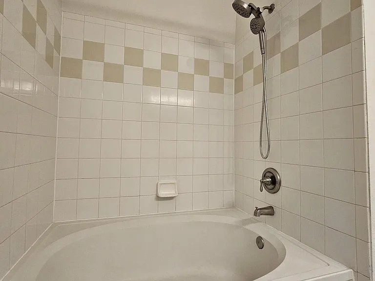 13810 Sutton Park Dr #1425 — Photo 12