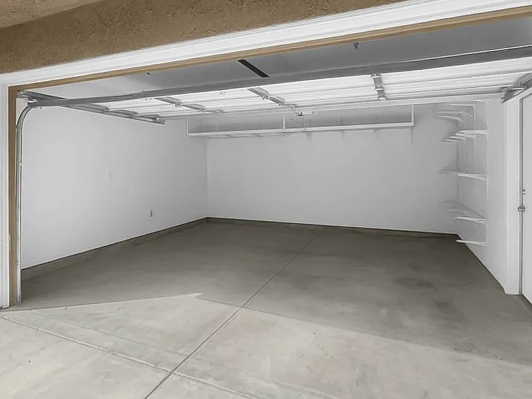 1304 S Mayflower Ave #A — Photo 11