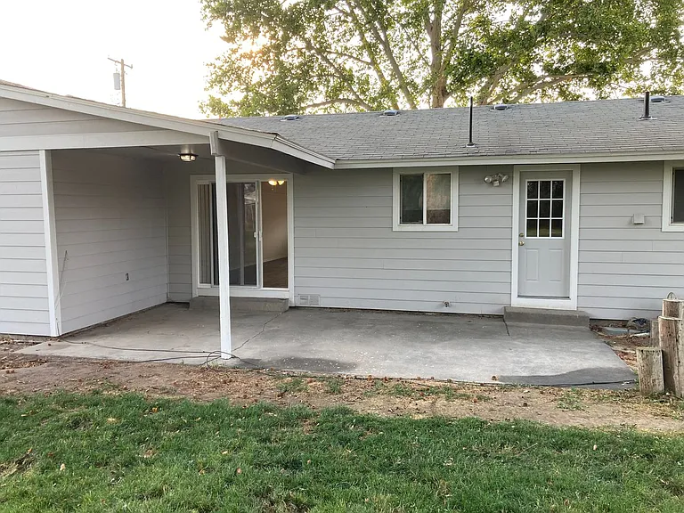 3804 S Cascade St — Photo 10