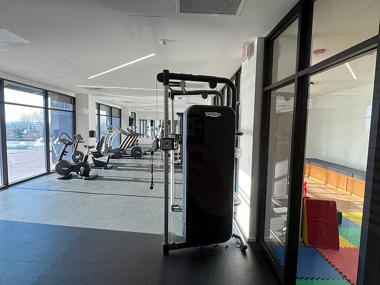 430 Cliff St #2 — Photo 15