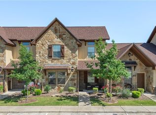 502 Deacon Dr W, College Station, TX 77845