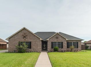 602 Oak St, Pilot Point, TX 76258