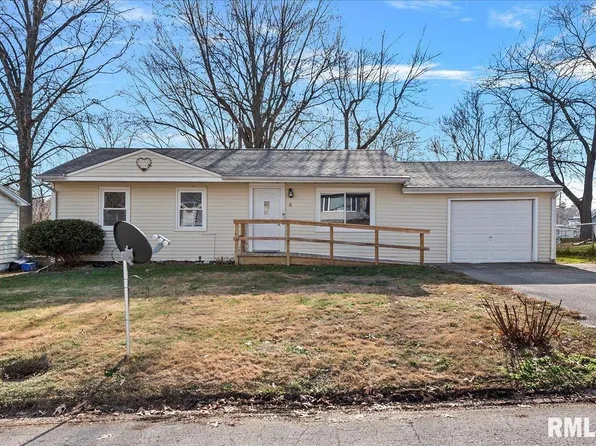 6 Ivy Hill Dr, Riverton, IL 62561