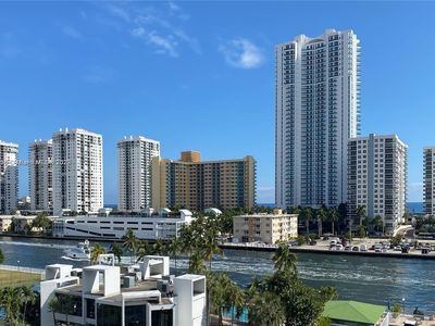 800 Parkview Dr APT 604, Hallandale, FL, 33009