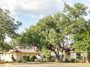 22204 Via Posada Dr, Garden Ridge, TX 78266