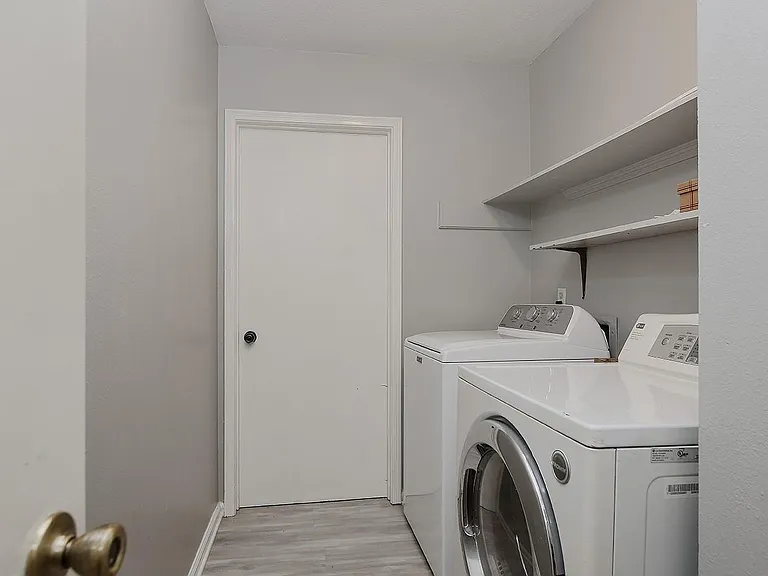 99 N Deerfoot Cir — Photo 13