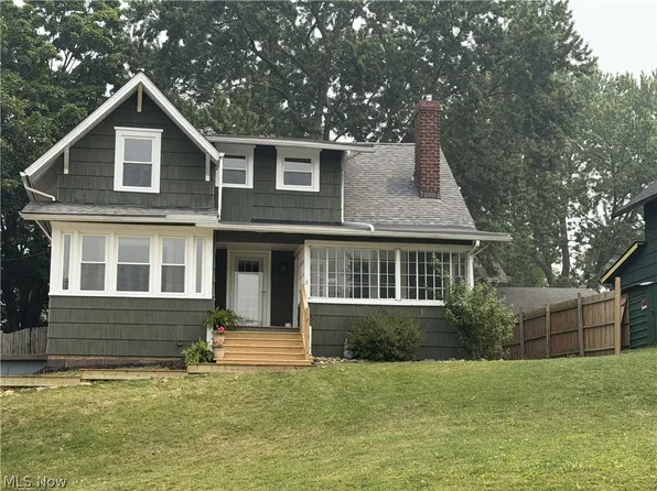 1552 Parkway Blvd, Alliance, OH 44601
