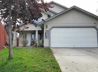 1222 SW 32nd Ct, Redmond, OR 97756