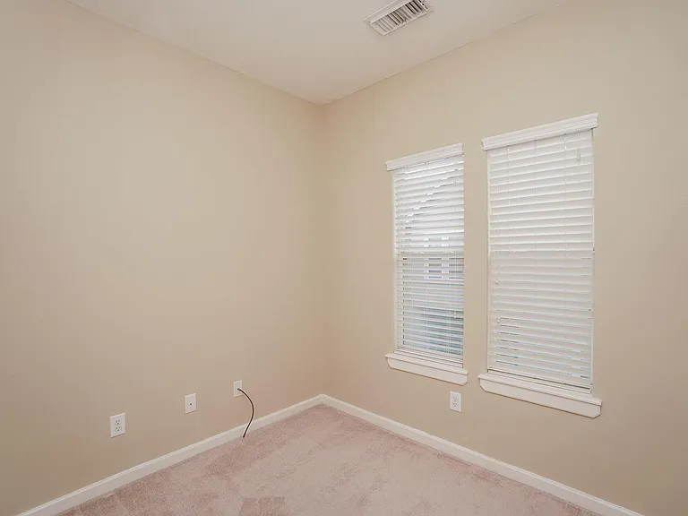 5730 Kansas St #B — Photo 26