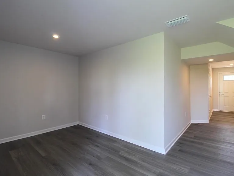 2910 Orchard Ridge Ln — Photo 6