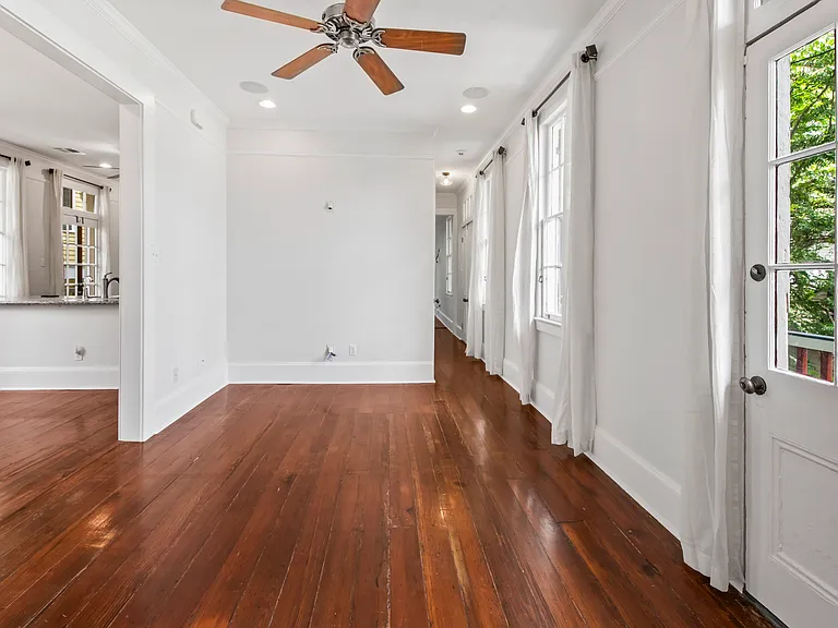 2217 Laurel St #4 — Photo 7