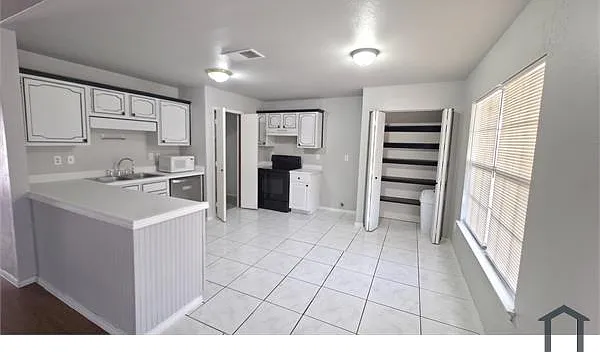 4514 Carmel Ln — Photo 6