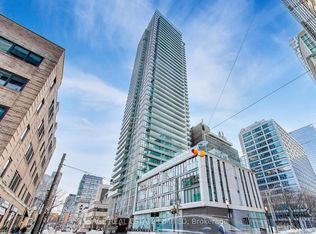 33 Lombard St #4004, Toronto, ON M5C3H8