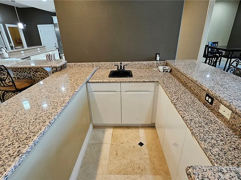 2101 Grand Island Ct — Photo 25