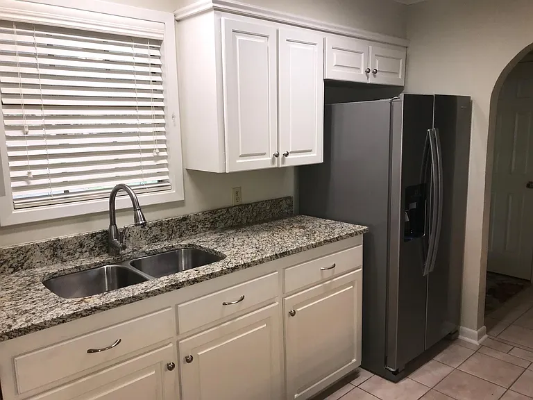 306 Breton Dr — Photo 15