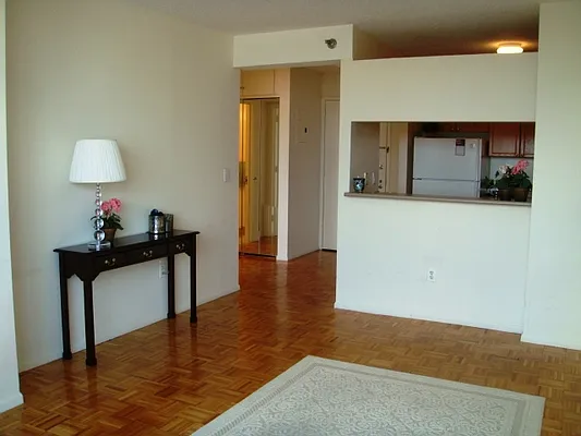 Sold by CityView Real Estate Inc. | media 13