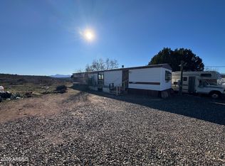 2465 E Dairy Rd, Rimrock, AZ 86335