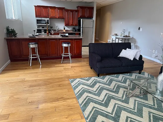 Gallery 400 — Photo 15