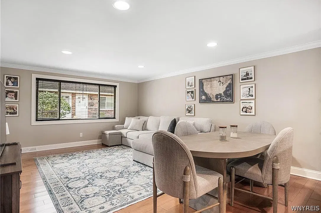 2 bed, 1.5 bath, 1146 sqft, $2,150 — Photo 2