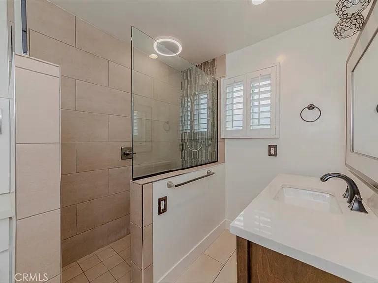 23404 Elm Ave — Photo 9