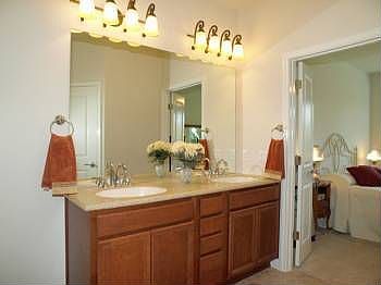 3rd image of 405 Lake Sommerville Trl